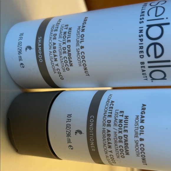 Argan Oil & Coconut Shampoo and Conditioner Set - 10 Fl oz bottles - Picture 2 of 7